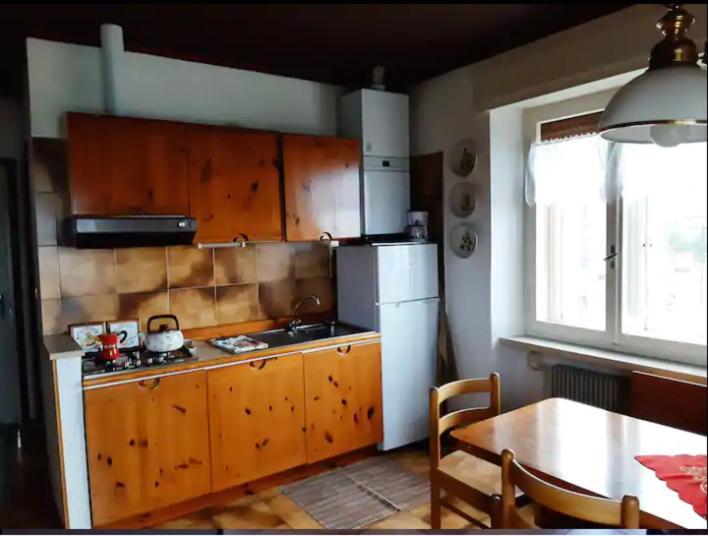 Warm, Nice & Amazing Lake-View Apartment San Zeno di Montagna Esterno foto